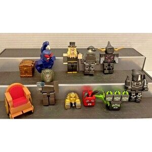 R0BL0X Toys Action Mini Figures Lot Mixed Series LOT OF 9 Figures NO CODES Rare